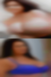Swinger wife freaks women nude out.